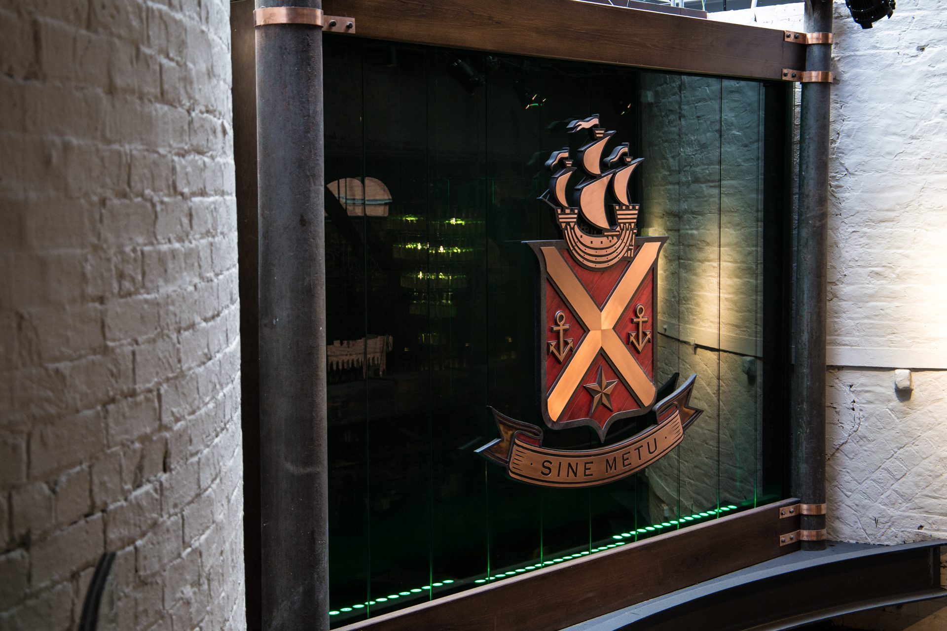 jameson bow st 18
