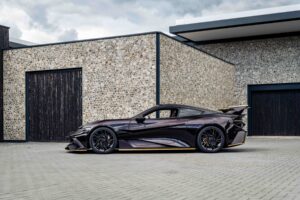 The Naran Hyper–Coupé